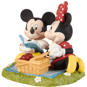 Mickey-Minnie-Picnic-right