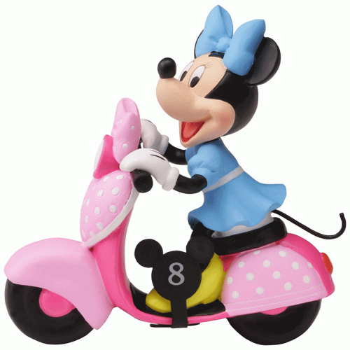Minnie-Mouse-Parade-side
