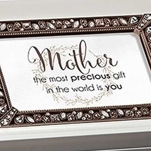 Mother-Precious-Gift-close