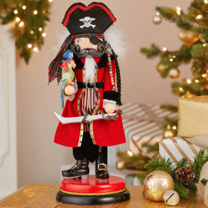 Pirate-Nutcracker-display