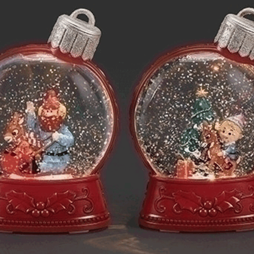 Plastic-Rudolph-Globe-set-close