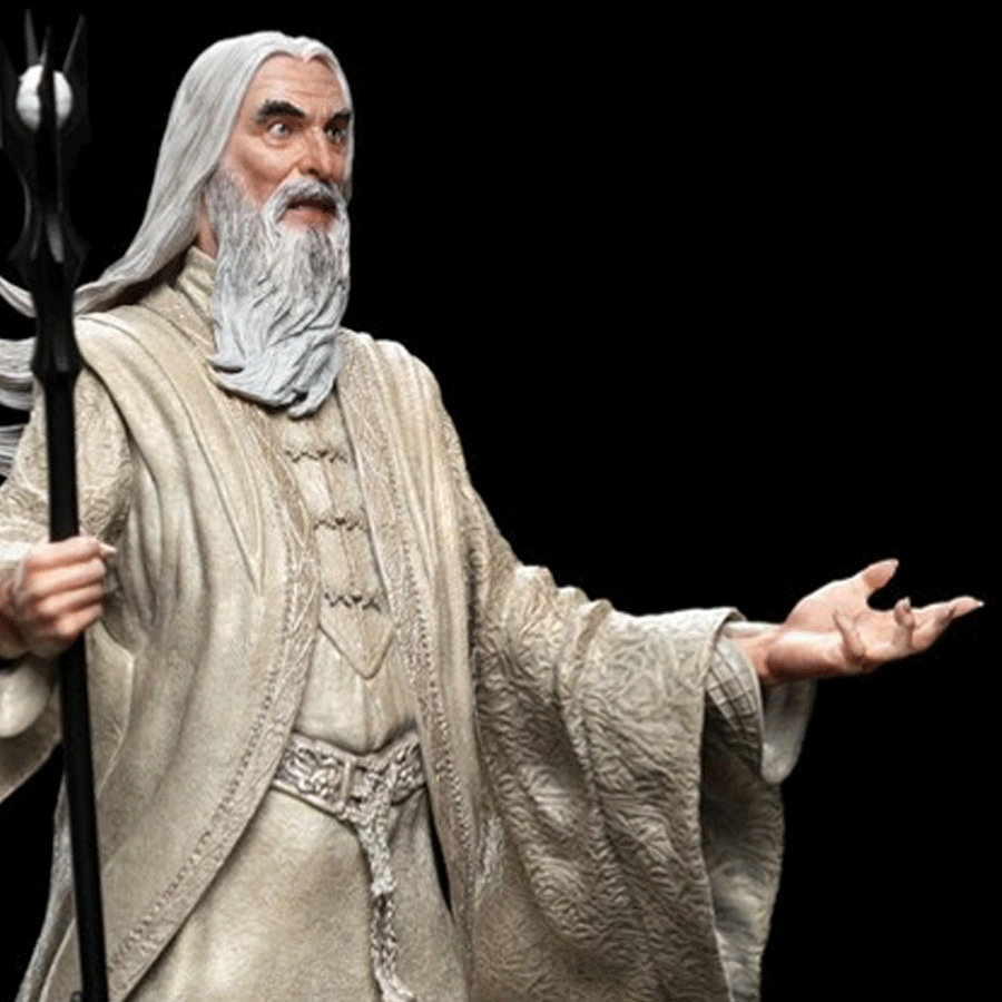Saruman-left-angle-close
