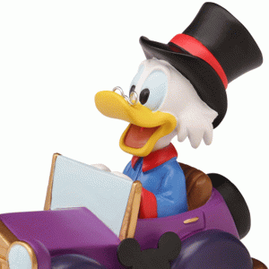 Scrooge-McDuck-Parade-close