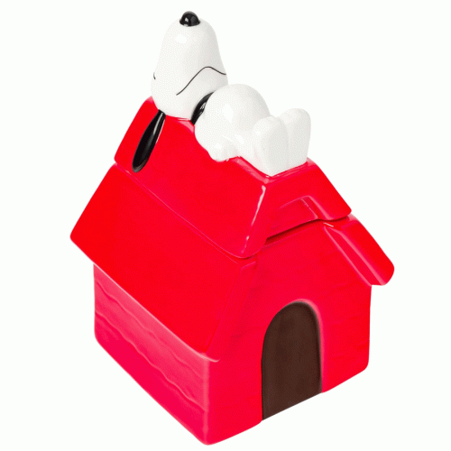 Snoopy-Cookie-Jar-right-angle