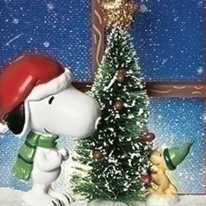 Snoopy-Woodstock-Tree-Night-Light-close