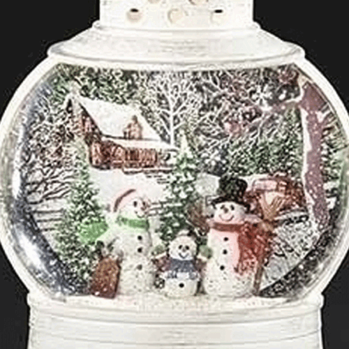 Snowman-Family-Lantern-closse
