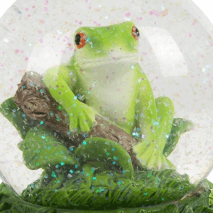 Tree-Frogs-Globe-close