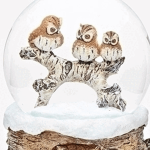 Winter-Owls-Globe-close
