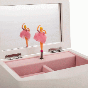 Wood-Ballerina-Box-309-close